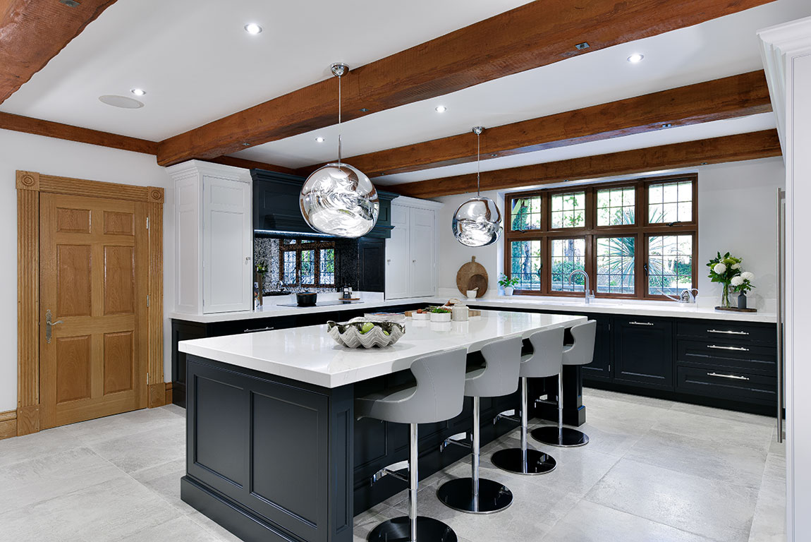 Grand Shaker Kitchen And Breakfast Room Grand Shaker Kitchen And Breakfast Room