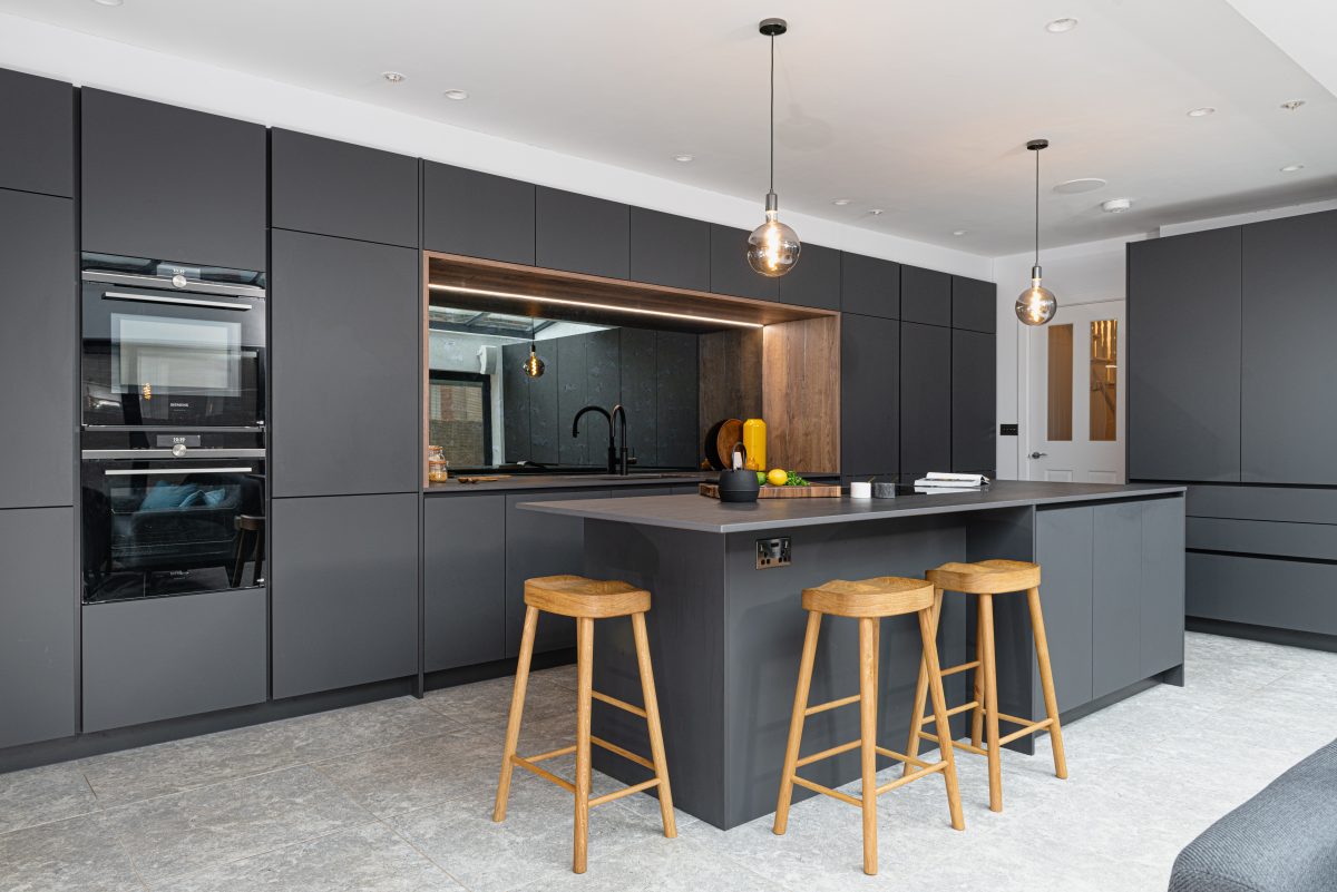Modern Matt Graphite Kitchen With Timber Details Modern Matt Graphite Kitchen With Timber Details