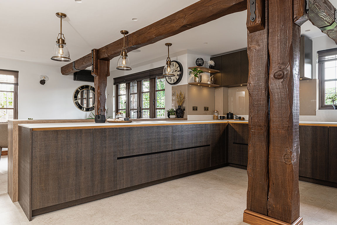 Modern Rustic Kitchen In Wood, White And Gold