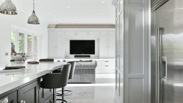Ashley Jay BESPOKE SHAKER PANELLED KITCHEN project re sized (1)