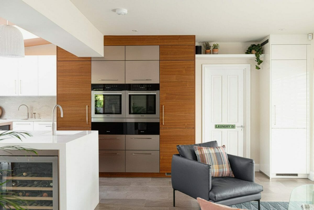 modernkitchenwithwalk-inpantry9-scaled