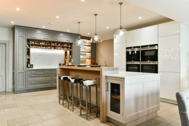 Fusion Kitchen With Bespoke Canopy Fusion Kitchen With Bespoke Canopy