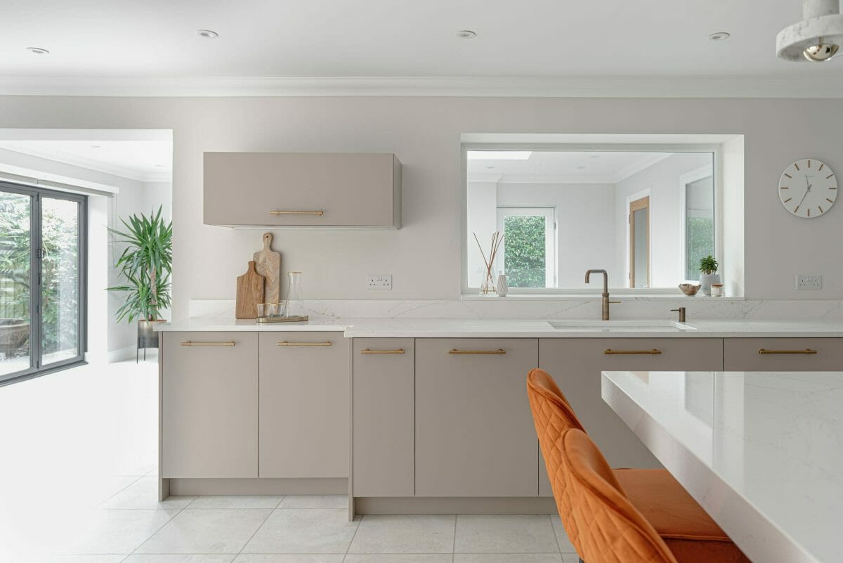 Timeless Flat Door Kitchen With Brass Handles Timeless Flat Door Kitchen With Brass Handles