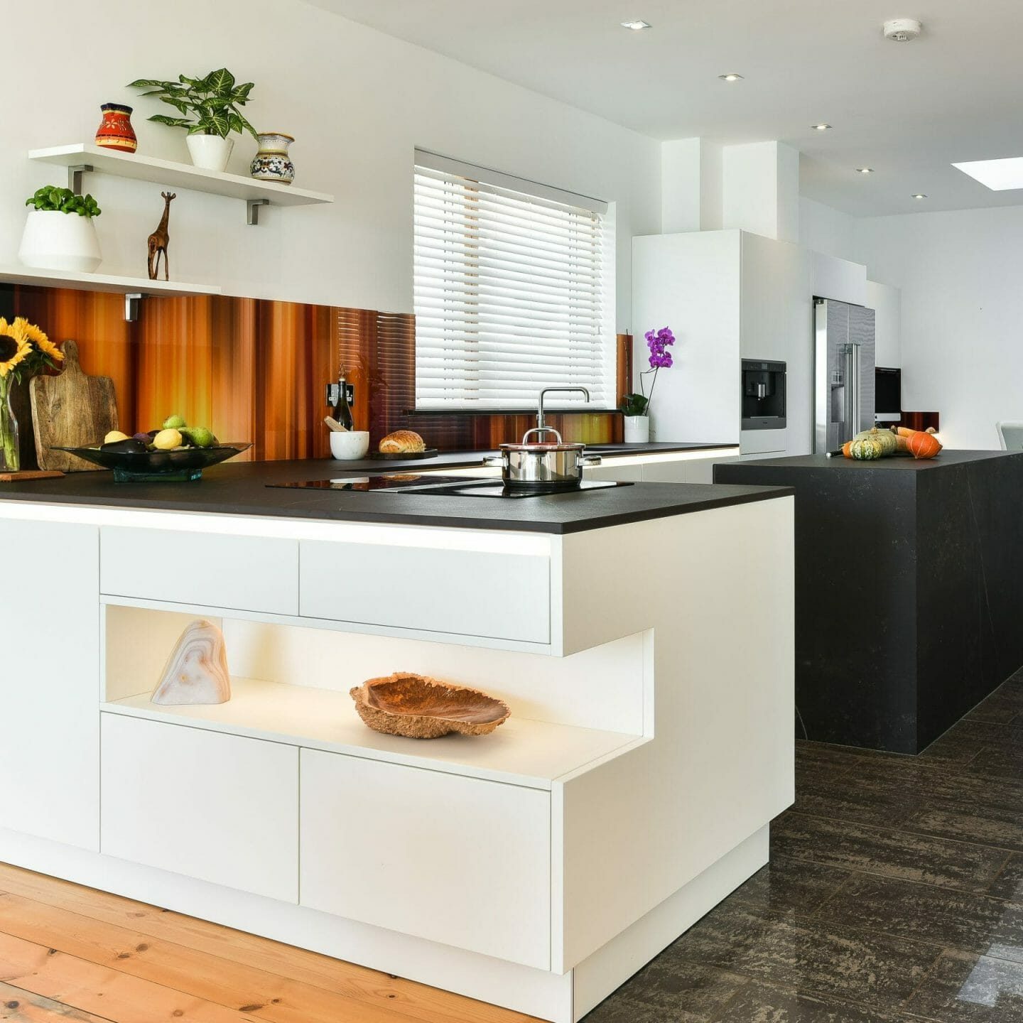 Luxury Seaside Kitchen & Stone Clad Island Luxury Seaside Kitchen & Stone Clad Island